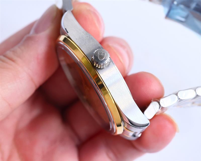 202459153918608 1100